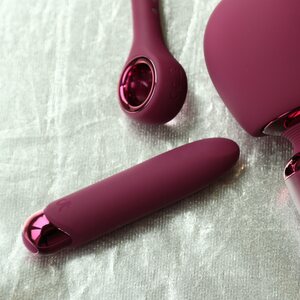 Glam Strong Bullet Vibe