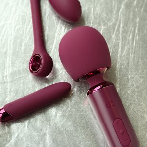 Glam Bold Travel Wand