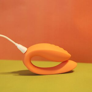 Glam Remote Controlled Couples Vibrator
