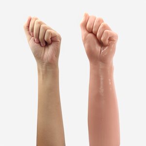 Lovetoy King Size Realistic Bitch Fist Nyrkkidildo