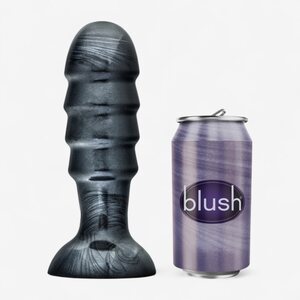 Blush Novelties Jet Bruiser – XL Butt Plug Ø 5.7 cm with Suction Cup (Carbon Black)