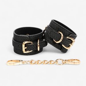 LateToBed Weaving Pattern Ankle Cuffs – Golden Chain & Luxurious BDSM Design