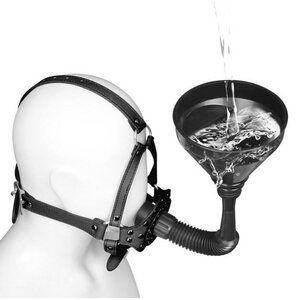 DISCOUNT Total Control Funnel Mask – Täyden Hallinnan Syöttömaski