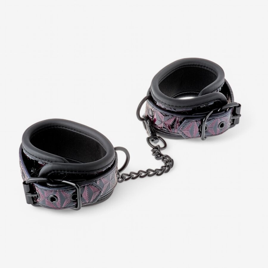 Blaze Luxury Nilkkakahleet